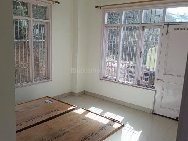 Flat for rent in Maron, Pagog
