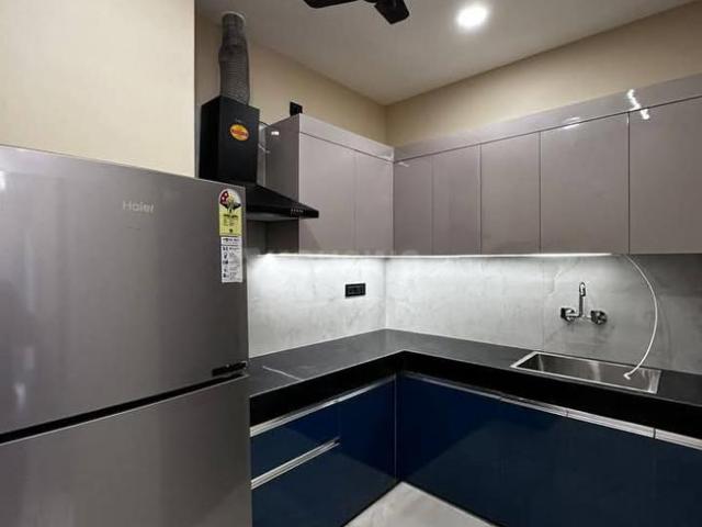 Flat for rent in South Delhi, Deri
