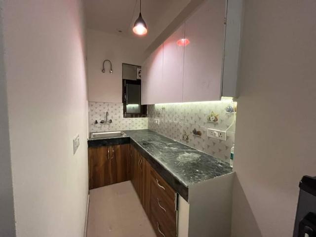 Flat for rent in South Delhi, Deri