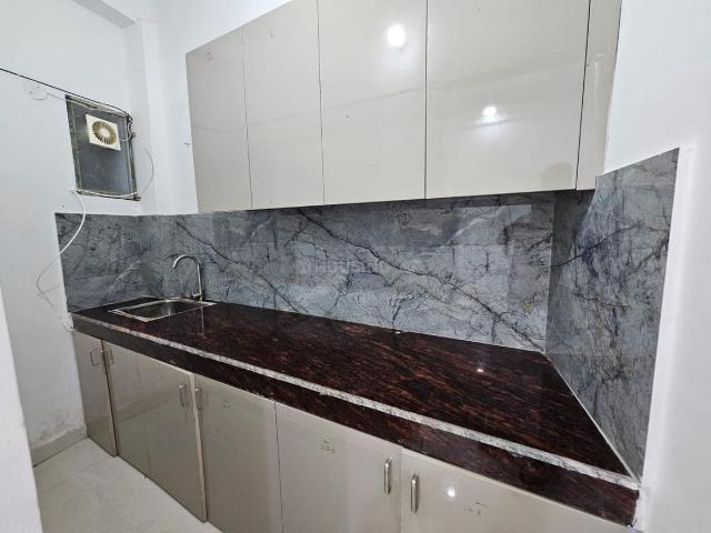 Flat for rent in South Delhi, Deri
