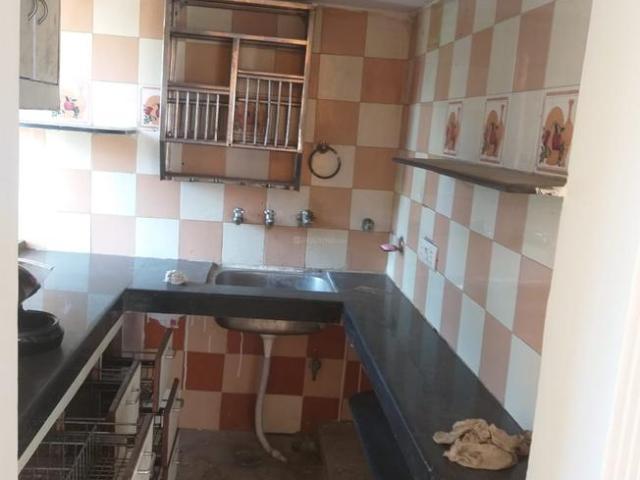 Flat for rent in Deri