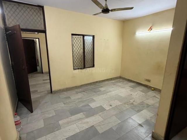 Flat for rent in Deri