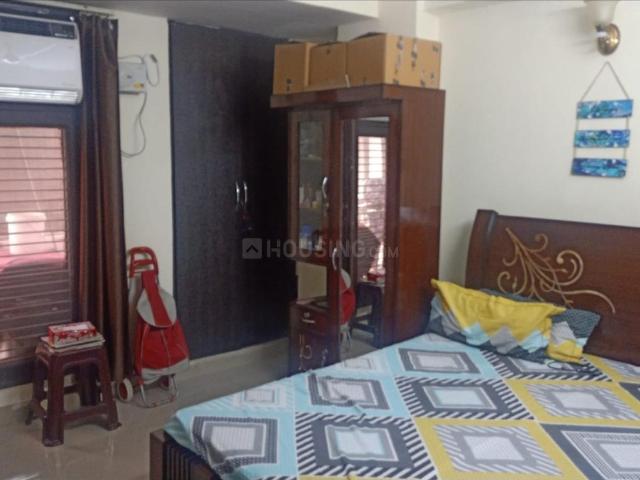 Flat for rent in South Delhi, Deri