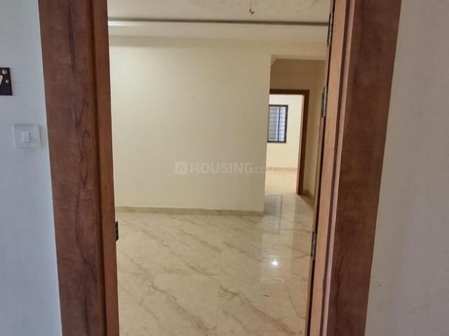Flat for sale in Madya