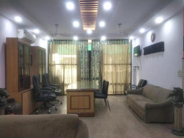Flat for rent in Deri