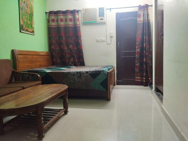 Flat for rent in Deri