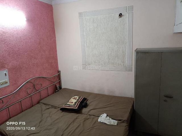 Flat for rent in Deri