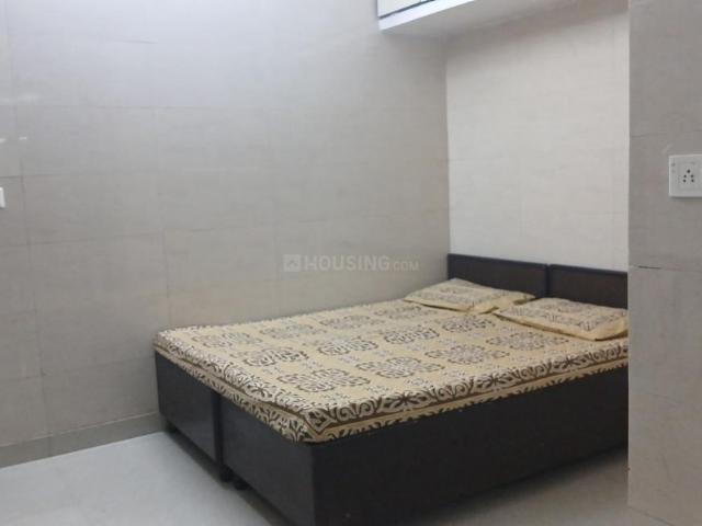 Flat for rent in South Delhi, Deri