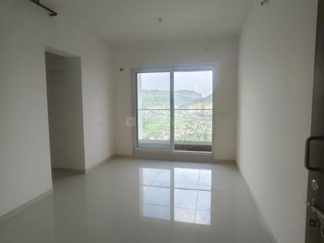 Flat for rent in Kharegaon, Thane