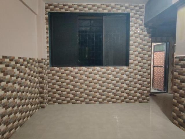 Flat for rent in Kharegaon, Thane
