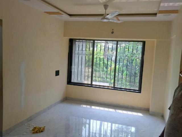 Flat for rent in Kandivali East, Mumbai Suburban District
