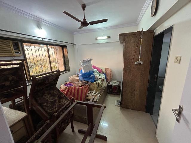 Flat for rent in Mumbai Zone 4, Mumbai Suburban District