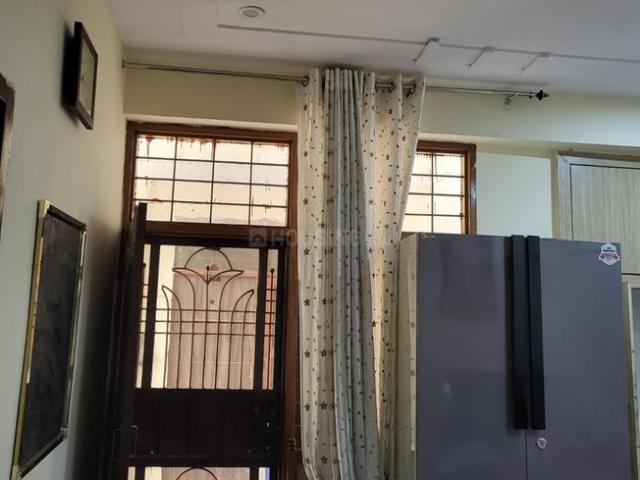 Flat for rent in Kapashera, Delhi