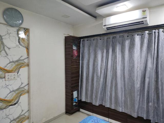 Flat for rent in Anand Nagar, Thane