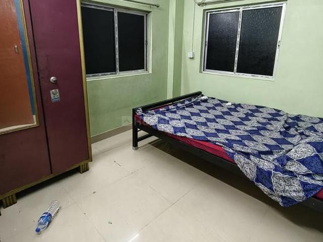 Flat for rent in Calcutta, West Bengal