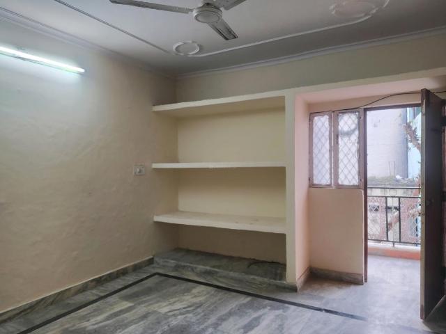 Flat for rent in South Delhi, Deri