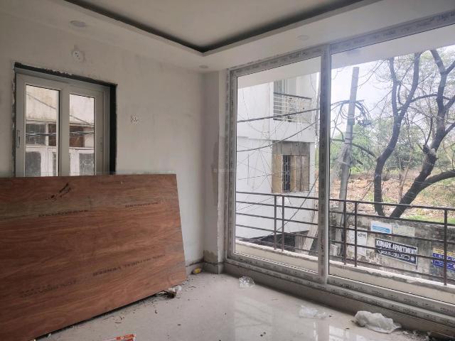 Flat for rent in South Delhi, Deri