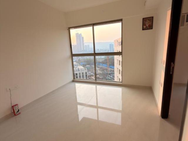 Flat for rent in Kolshet, Thane
