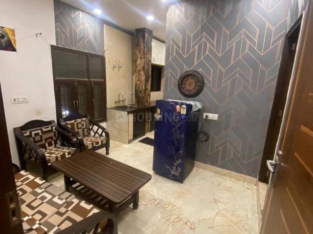 Flat for rent in Deri