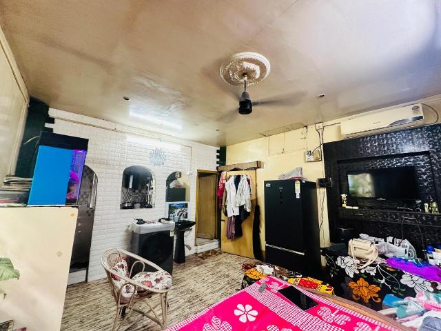 Flat for rent in Calcutta, West Bengal