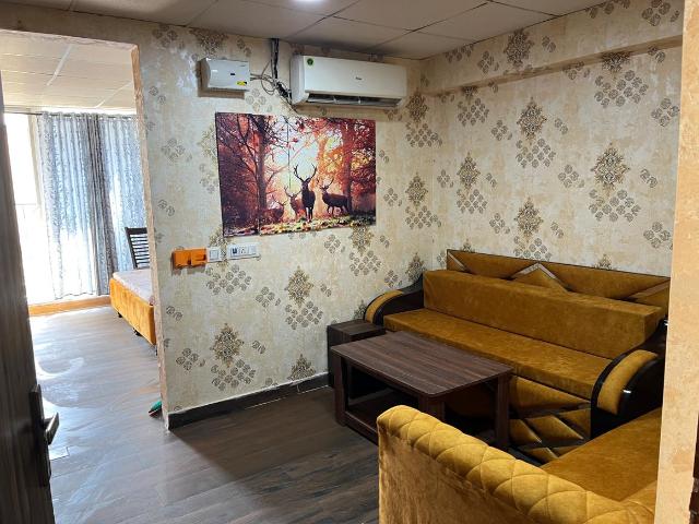 Flat for rent in Zirakpur, Punjab