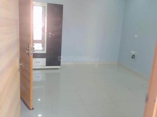 Flat for rent in Madya
