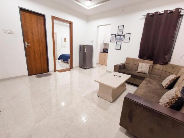 Flat for rent in Madya