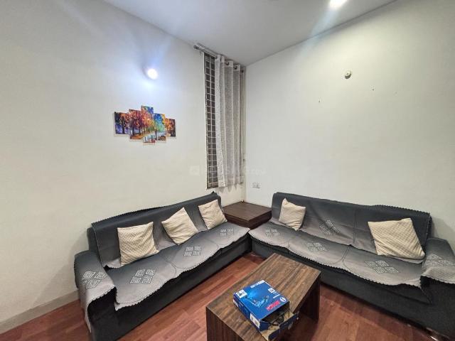 Flat for rent in Madya