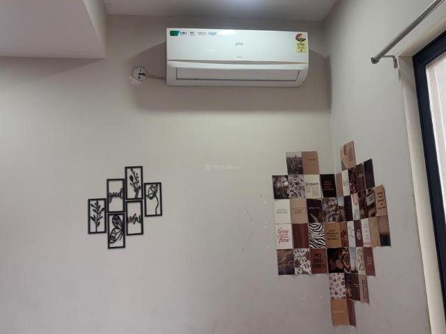 Flat for rent in Madya