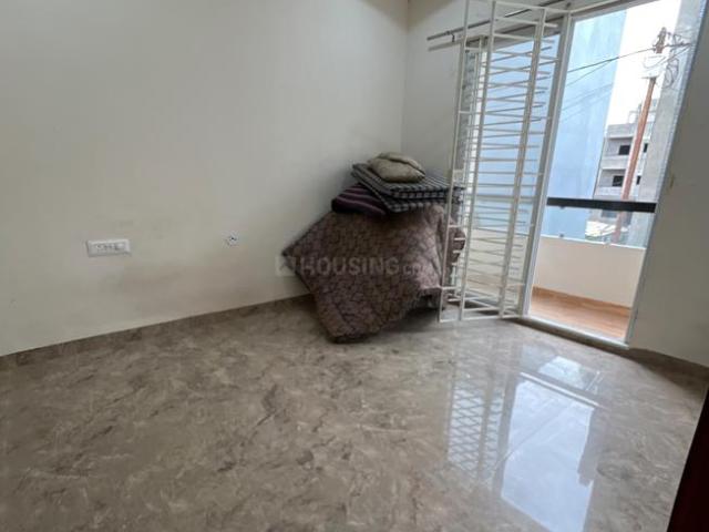 Flat for rent in Madya