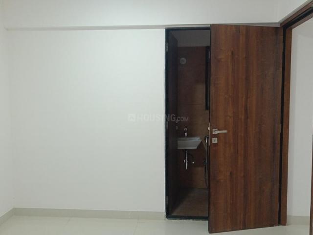 Flat for rent in Malad East, Mumbai Suburban District