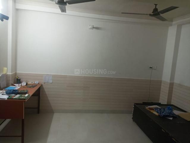 Flat for rent in West Delhi, Deri