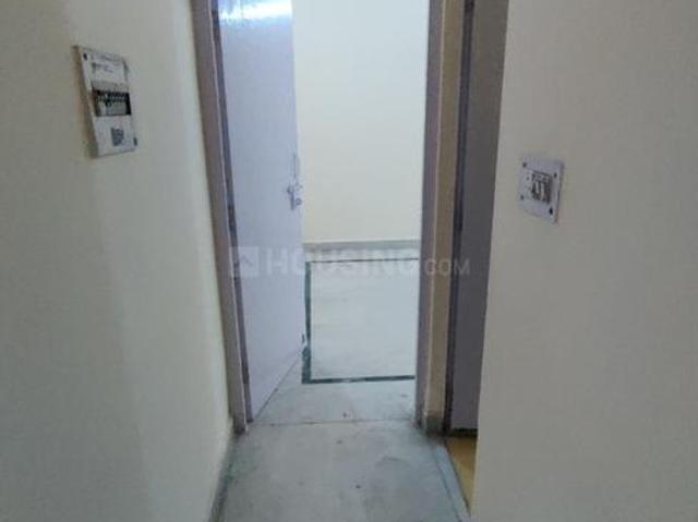 Flat for rent in East Delhi, Deri