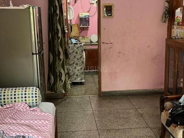 Flat for rent in East Delhi, Deri