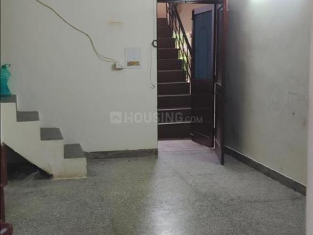 Flat for rent in Mayur Vihar, Delhi