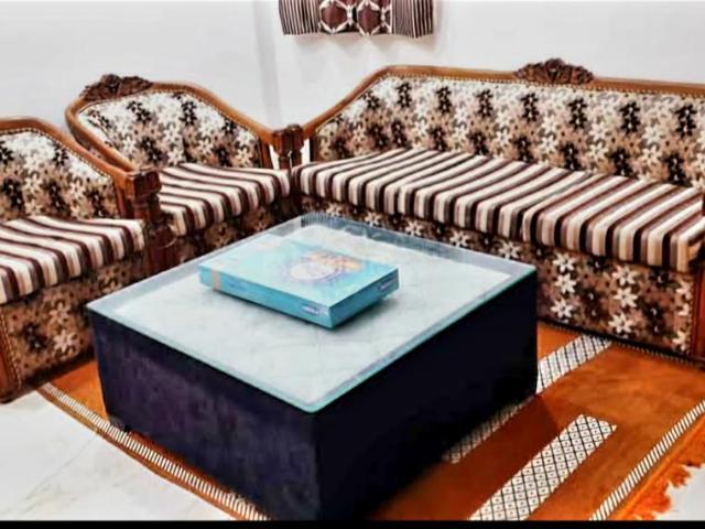 Flat for rent in South Delhi, Deri