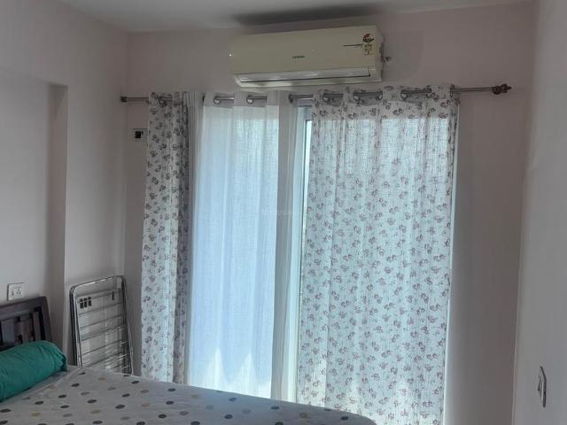 Flat for rent in Paraiso, Thane