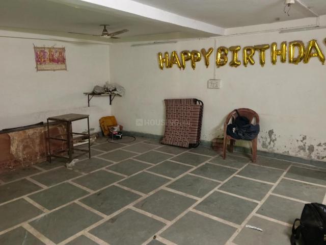 Flat for rent in West Delhi, Deri