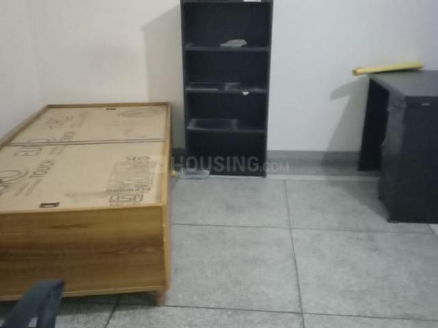 Flat for rent in Deri