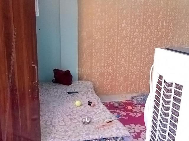 Flat for sale in West Delhi, Deri