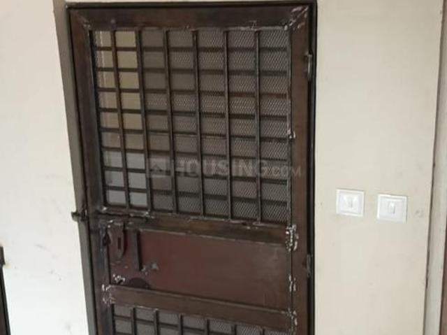 Flat for rent in North Delhi, Deri