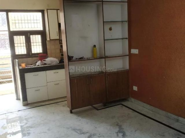 Flat for sale in South West Delhi, Deri