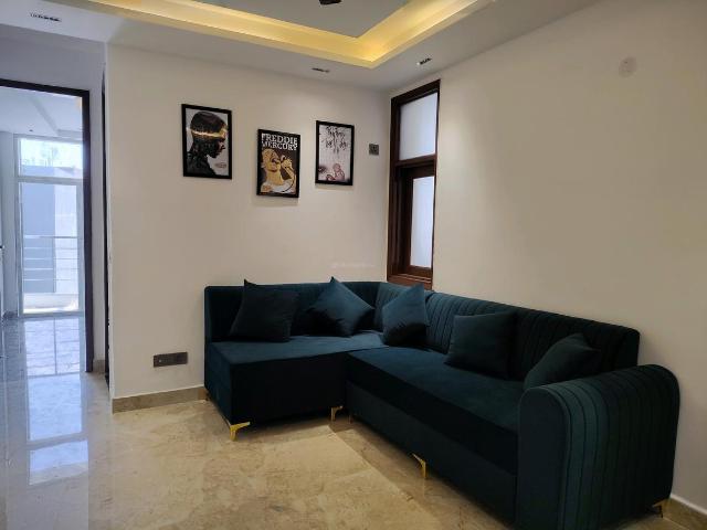 Flat for rent in South Delhi, Deri