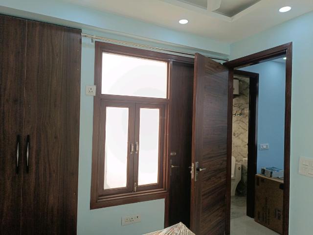 Flat for rent in South Delhi, Deri