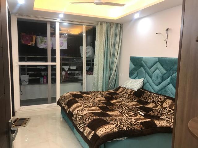 Flat for rent in South Delhi, Deri