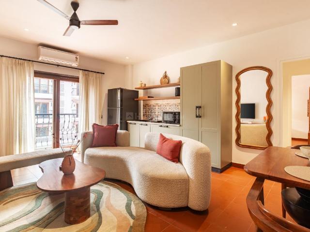 Flat for sale in Verem, Reis Magos