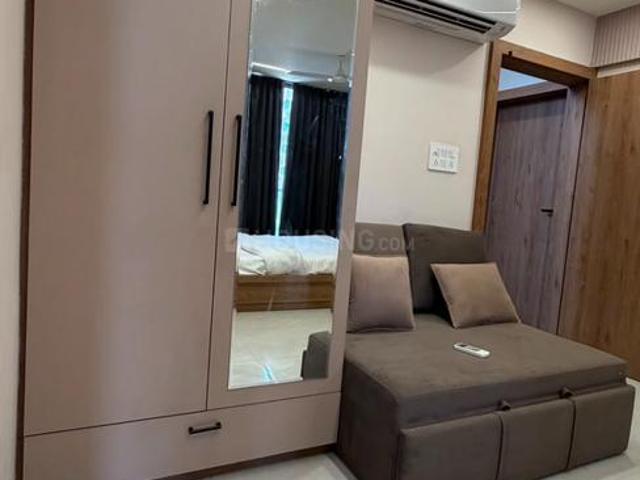 Flat for rent in Madya