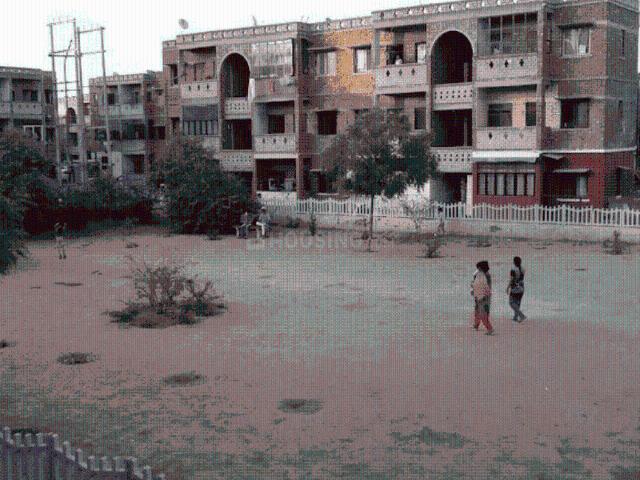Flat for rent in Omicron 1, Greater Noida