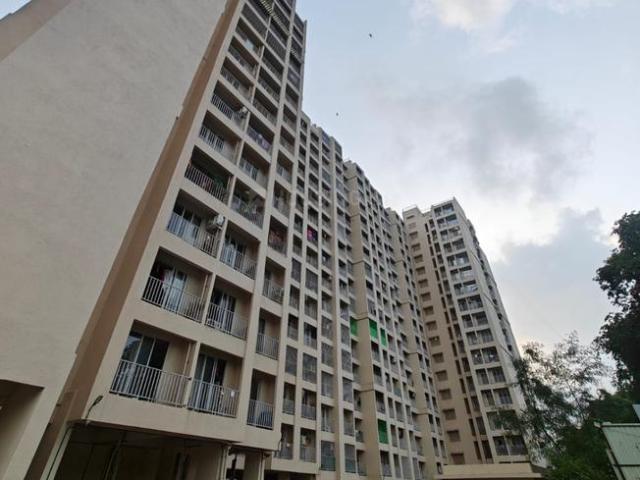 Flat for rent in Sunrise Parkview, Thane