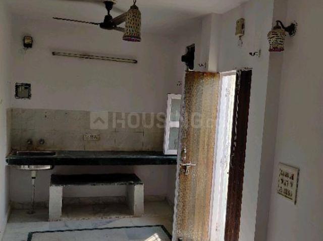 Flat for rent in Central Delhi, Deri